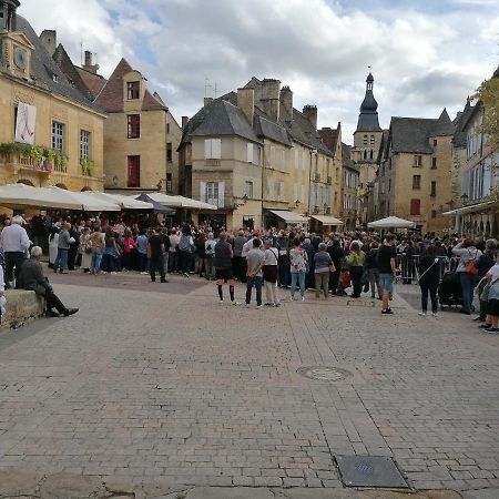 Le P'Tit Appart Sarlat-la-Caneda Exterior photo
